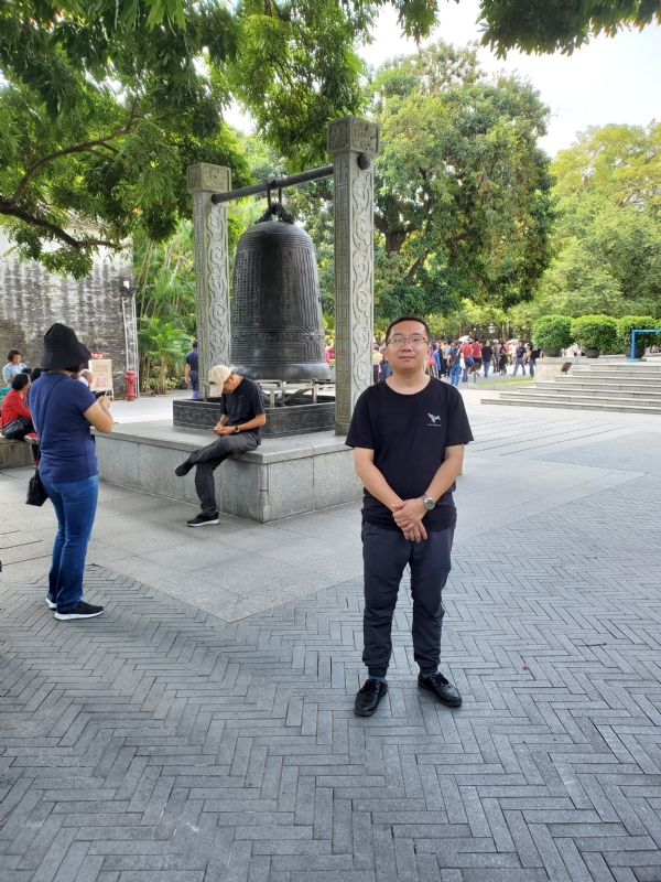 杨昊的第一张照片--云南交友中心