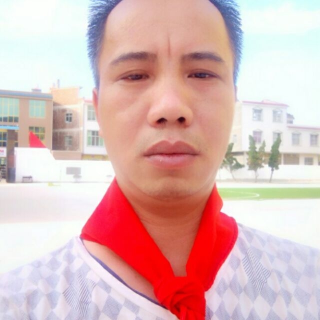 留守男人的第一张照片--云南交友中心