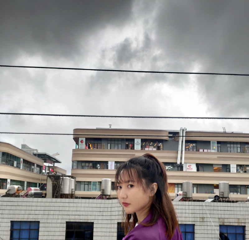 李家小姐的第一张照片--云南交友中心