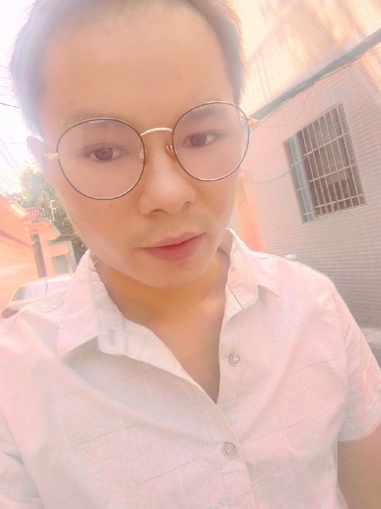 楠呐的第四张照片--云南交友中心