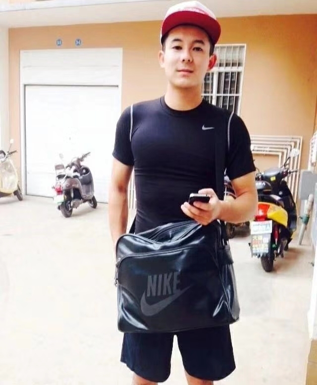 花花是只狗的第一张照片--云南交友中心