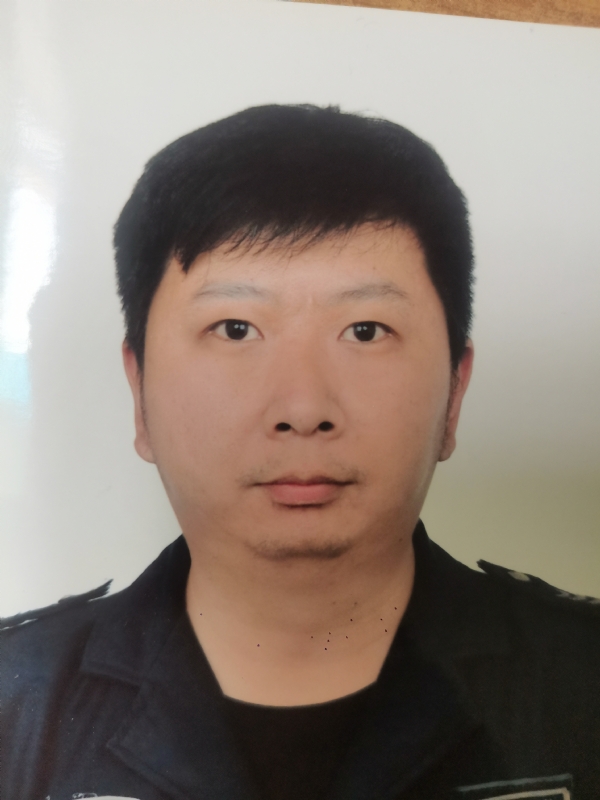 吕嘉的第一张照片--云南交友中心