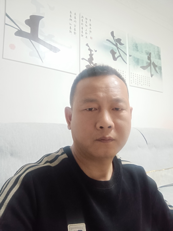 静度流年的第一张照片--云南交友中心